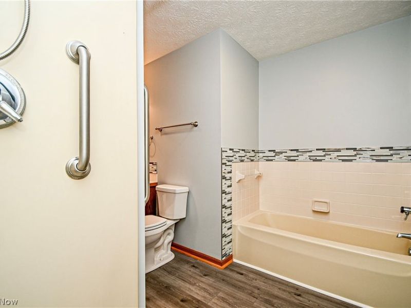12782 Forsythia Avenue NW, Uniontown, OH 44685 Photo 15