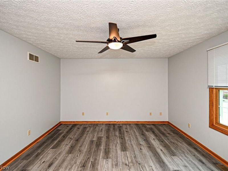12782 Forsythia Avenue NW, Uniontown, OH 44685 Photo 17