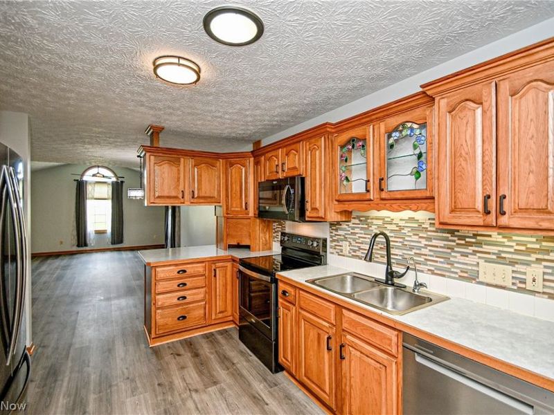 12782 Forsythia Avenue NW, Uniontown, OH 44685 Photo 7