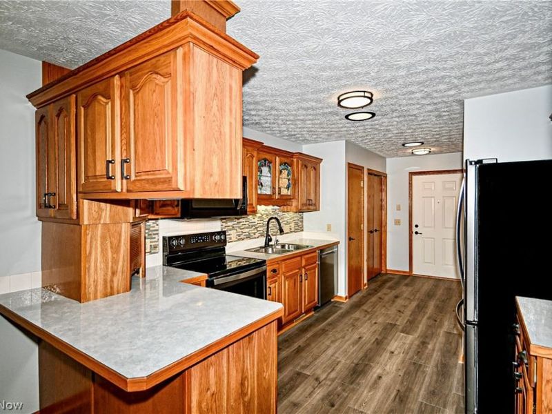 12782 Forsythia Avenue NW, Uniontown, OH 44685 Photo 9