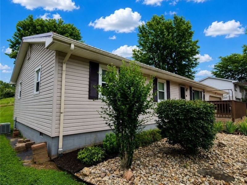 171 Pyle Place , Adena, OH 43901 Photo 21