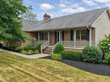 207 Sarah Circle NE, Navarre, OH 44662