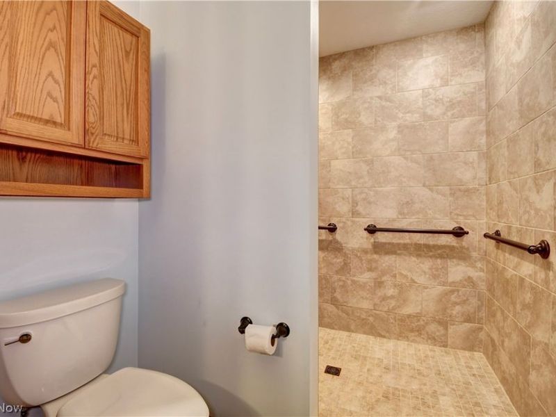 207 Sarah Circle NE, Navarre, OH 44662 Photo 15