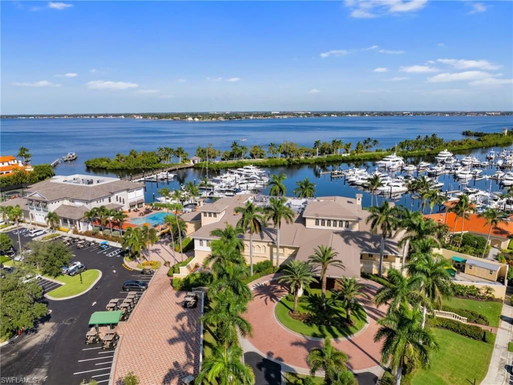 11233 Bienvenida Ct, Unit 201, Fort Myers, FL 33908 Photo