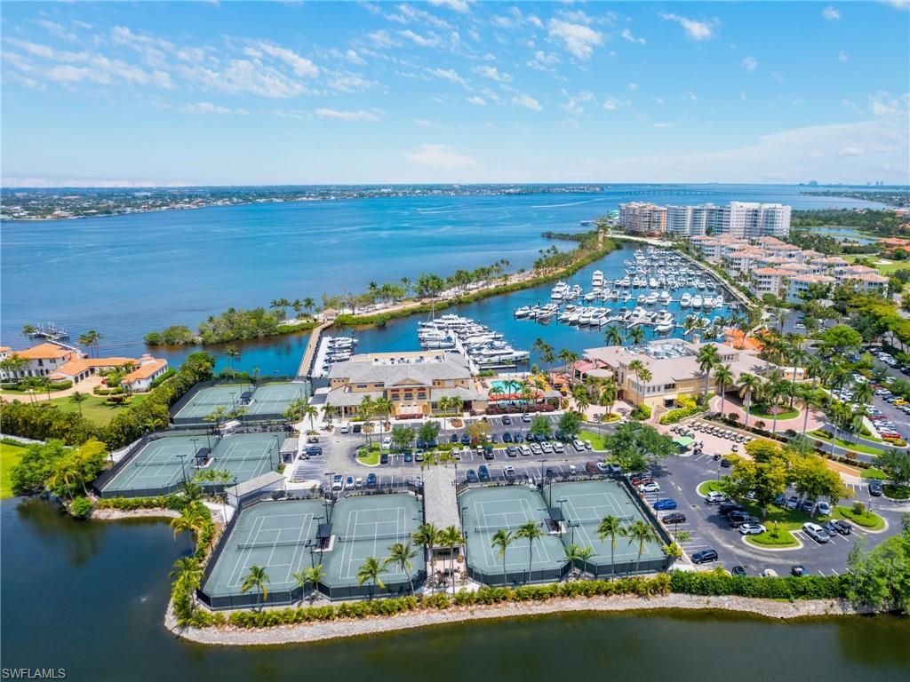 11233 Bienvenida Ct, Unit 201, Fort Myers, FL 33908 Photo
