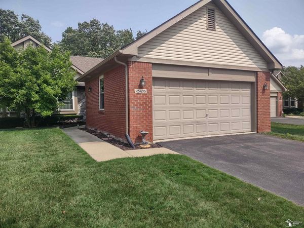 25435 TARA LANE Lane, Brownstown, MI 48134
