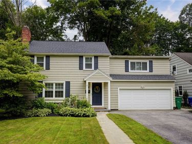 365 Cromwell Drive, Rochester, NY 14610