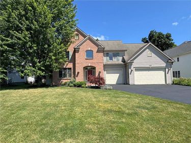 162 Barclay Square Drive, Rochester, NY 14618