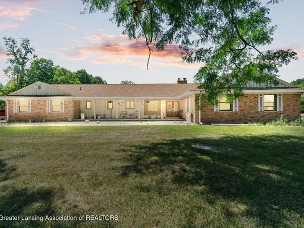 655 N Onondaga Road, Mason, MI 48854