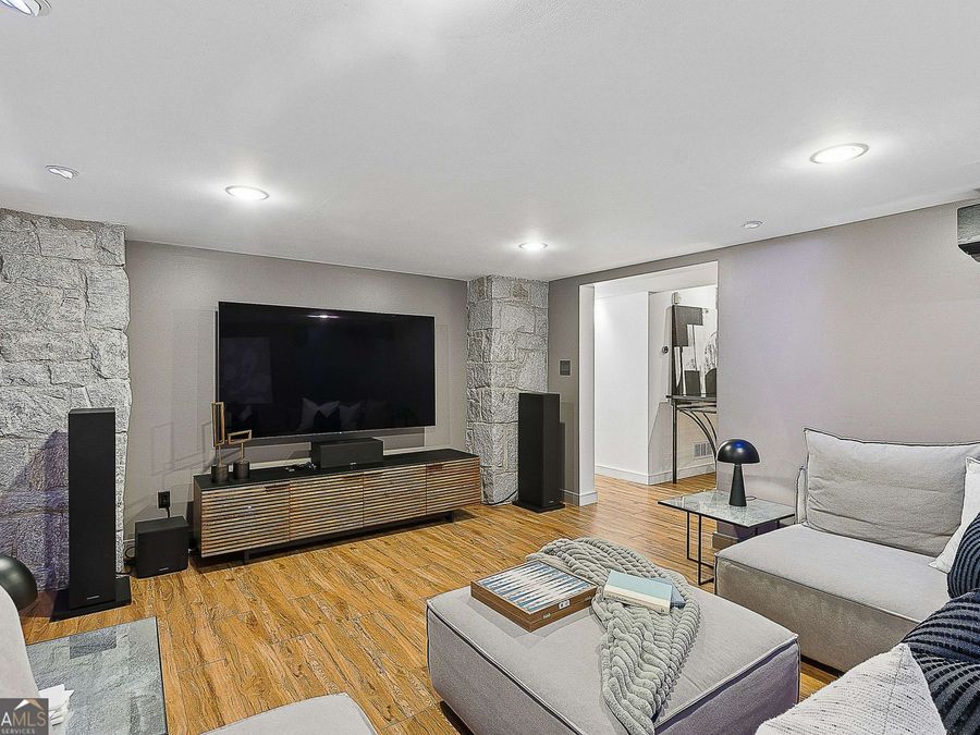 Property Image 64