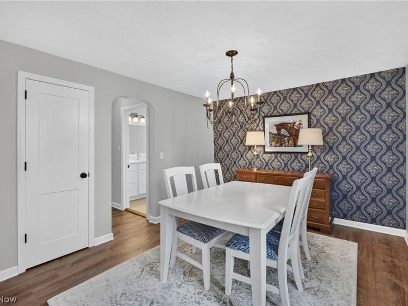 14390 N Cheshire Street, Burton, OH 44021 Photo 9