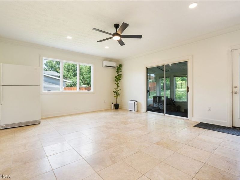 7328 Lake O Springs Avenue NW, North Canton, OH 44720 Photo 20