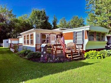 2769 28th St NW, Unit 151, Baudette, MN 56623
