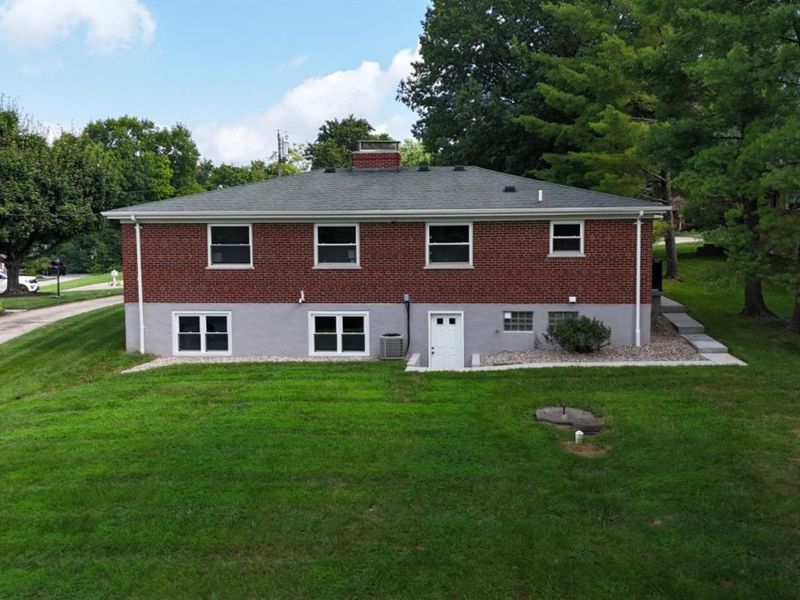 6331 Starridge Court, Green Township, OH 45248 Photo 7