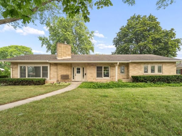 575 Ledgeview BOULEVARD, Fond Du Lac, WI 54935
