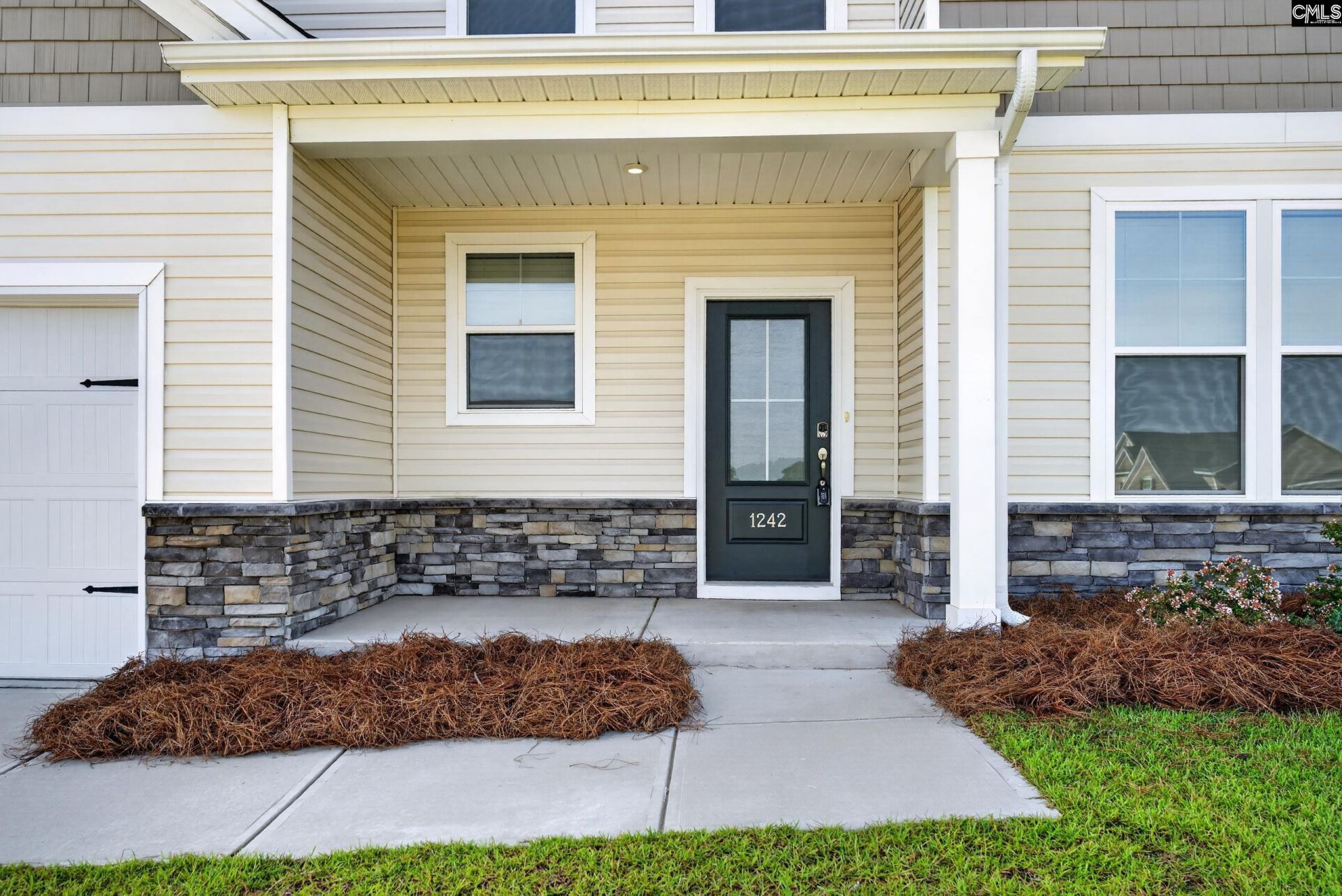 1242 Long Ridge Way  Photo 4
