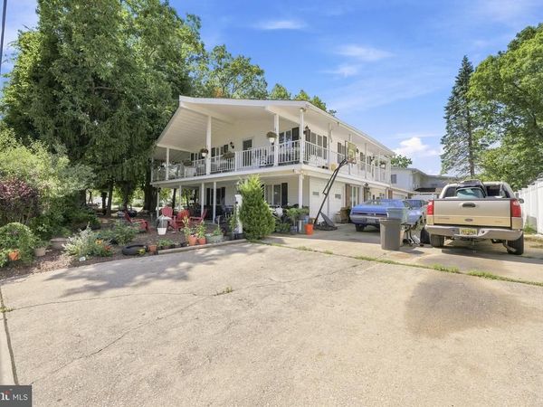 926 NEWARK AVENUE, FORKED RIVER, NJ 08731