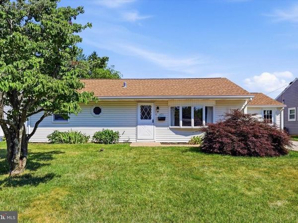 431 TRENTON ROAD , FAIRLESS HILLS, PA 19030
