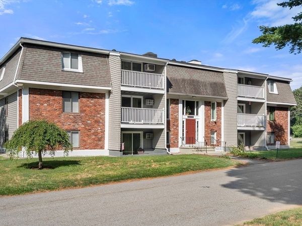 220 Bedford, Unit 5H, Bridgewater, MA 02324