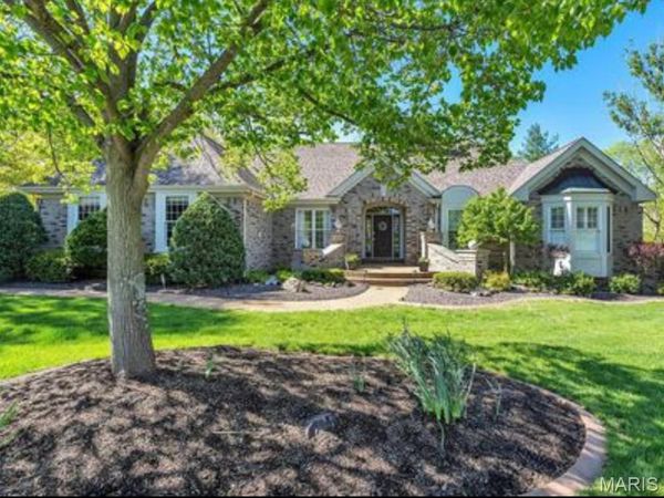 1217 Grey Fox Run , Weldon Spring, MO 63304