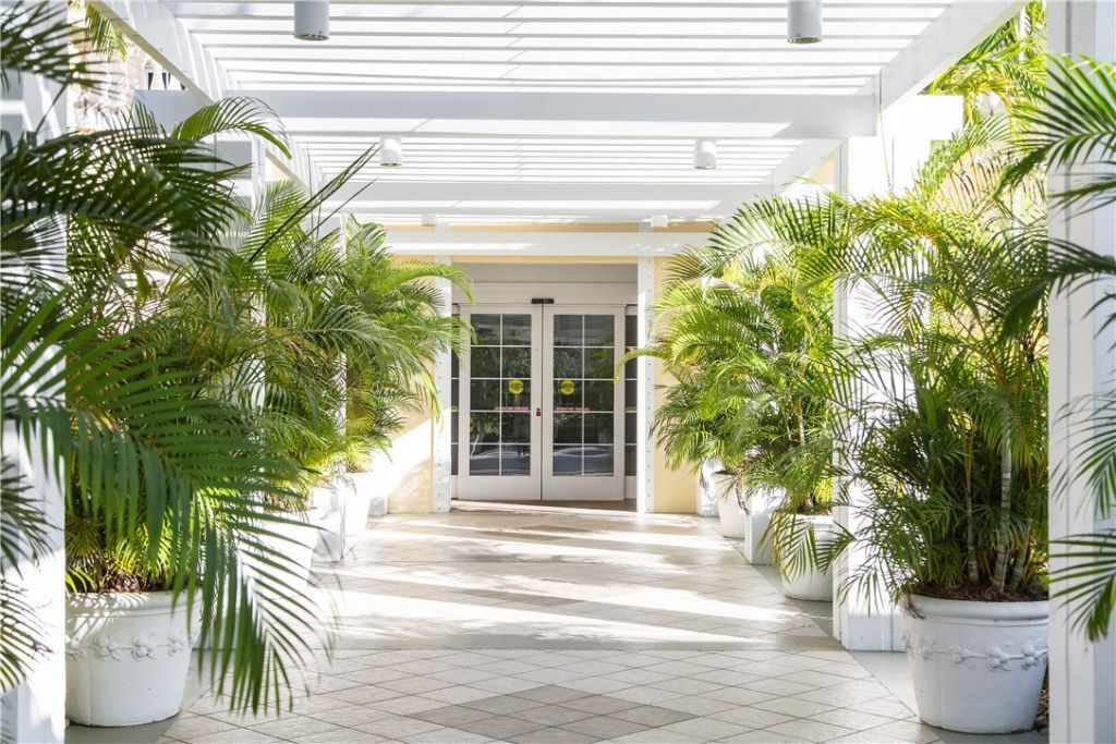 1310 Saint Catherines Circle, Vero Beach, FL 32967 Photo