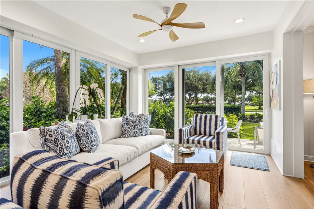 1310 Saint Catherines Circle, Vero Beach, FL 32967 Photo