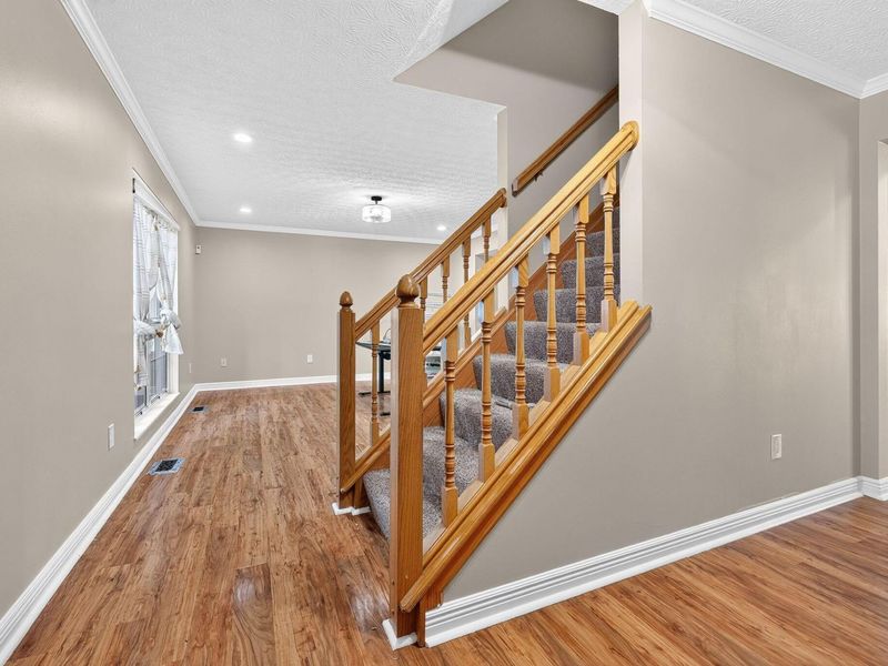 4217 Eagle Head Drive, Columbus, OH 43230 Photo 6