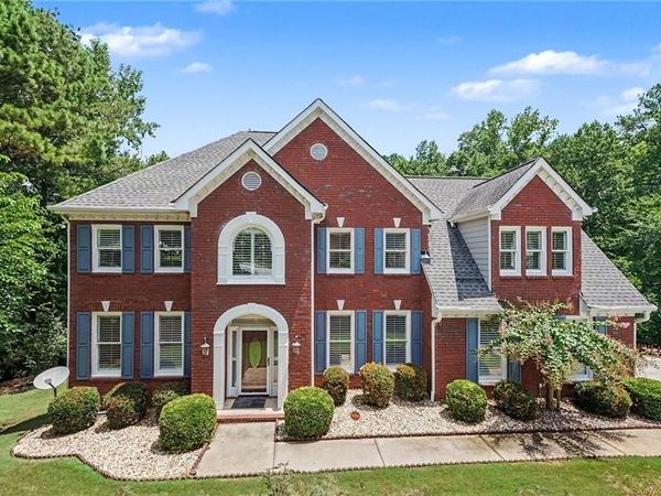 4299 Donerail Drive , Snellville, GA 30039