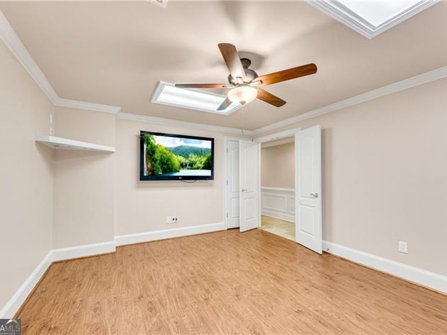 Property Image 43
