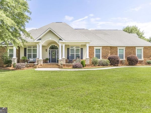 202 Lowpoint Trail, Warner Robins, GA 31093