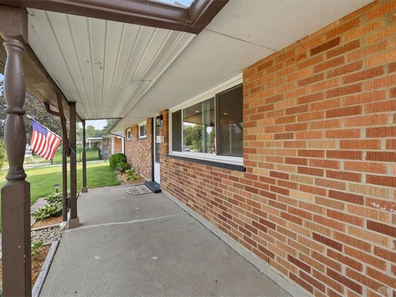 5745 Harshmanville Road, Huber Heights, OH 45424 Photo 7