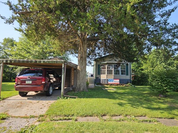 407 COMMERCE STREET, Stockton, IA 52769