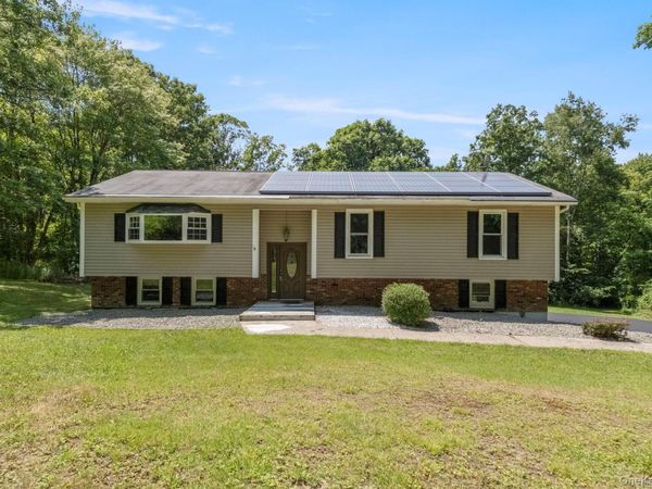 35 Penaluna Road , Monroe, NY 10950