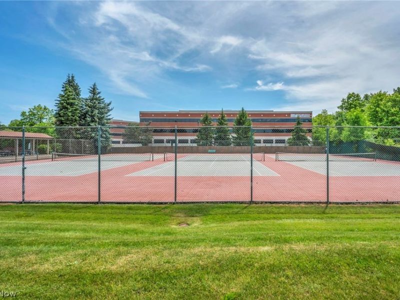 491 Eagle Trace, Unit 491, Mayfield Heights, OH 44124 Photo 41