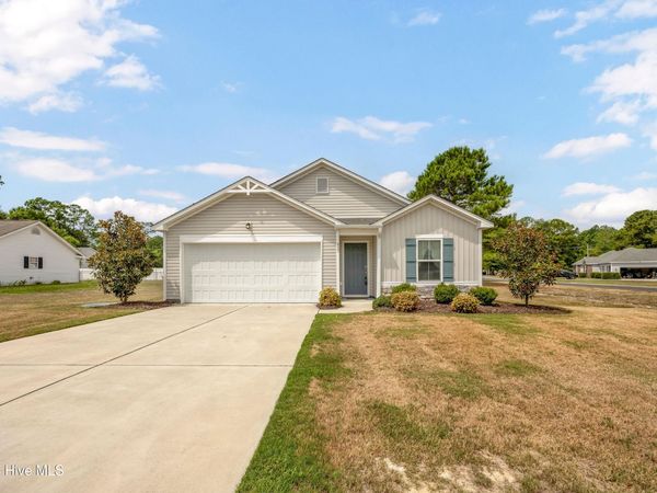 807 Fox Street SW, Shallotte, NC 28470