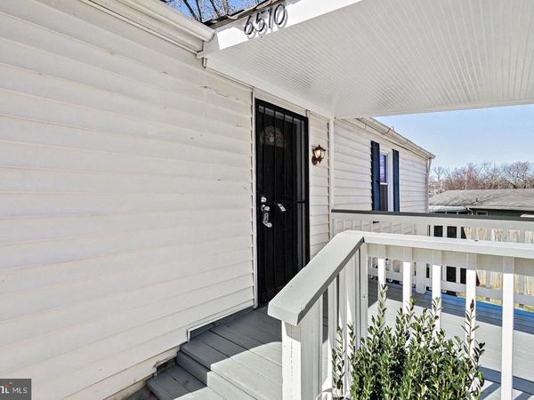 6510 BLACKLOG STREET , CAPITOL HEIGHTS, MD 20743