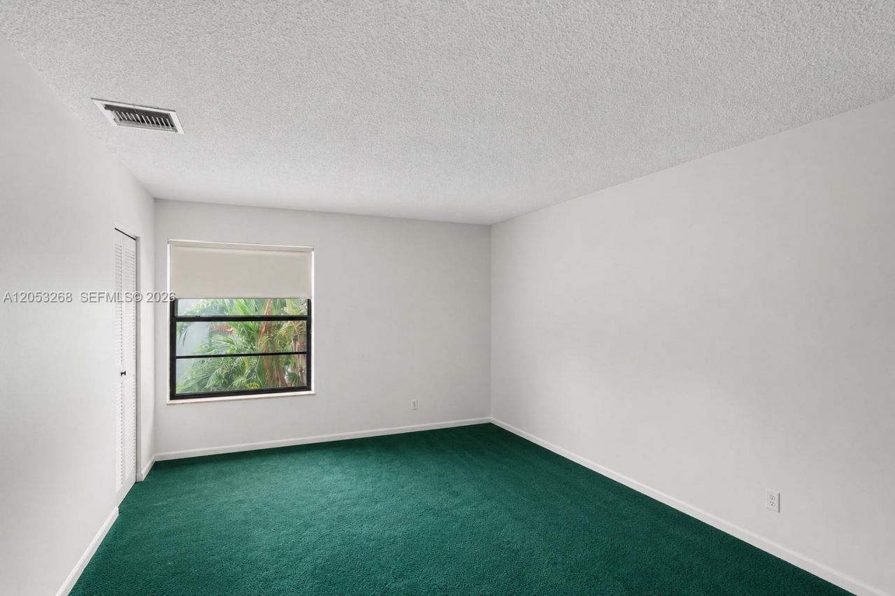 10339 NW 9th St Cir, Unit 2-2, Miami, FL 33172 Photo