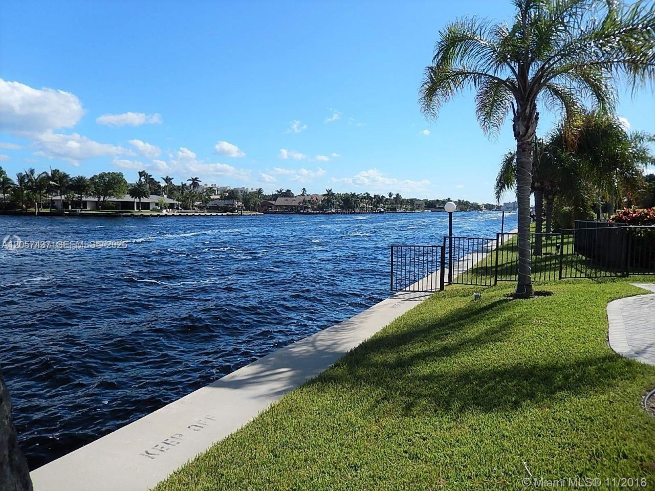 6339 Bay Club Dr, Unit 2, Fort Lauderdale, FL 33308 Photo