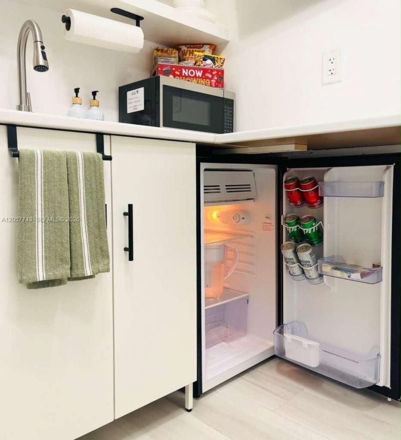 1451 NW 31st St , Unit 1, Miami, FL 33142 Photo