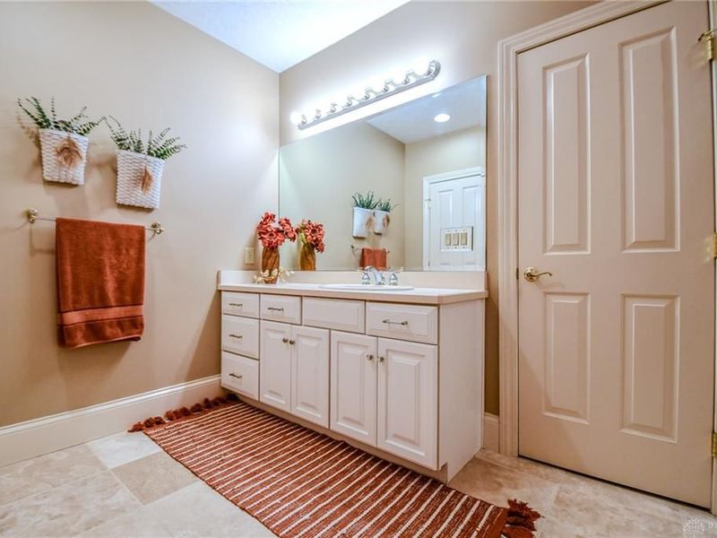 7266 Meeker Creek Drive, Butler Township, OH 45414 Photo 53