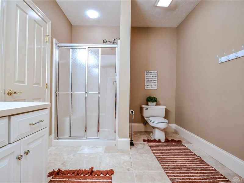 7266 Meeker Creek Drive, Butler Township, OH 45414 Photo 54