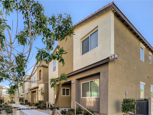 4479 Sapphire Moon Avenue , North Las Vegas, NV 89084