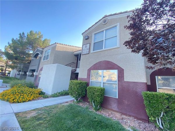 5055 W Hacienda Avenue, Unit 1055, Las Vegas, NV 89118