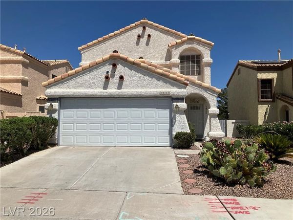 2820 S Swallow Point Circle , Las Vegas, NV 89117