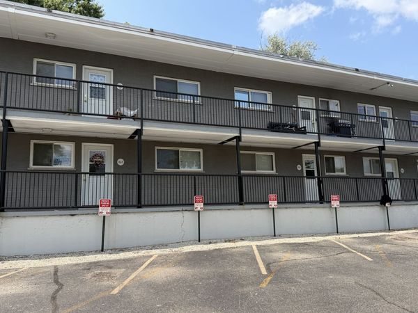 1307 College Avenue , Unit 205, Wheaton, IL 60187