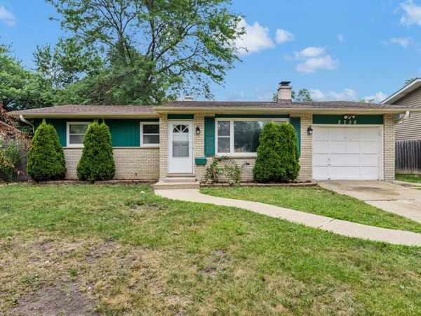 2736 Wall Avenue , Waukegan, IL 60087