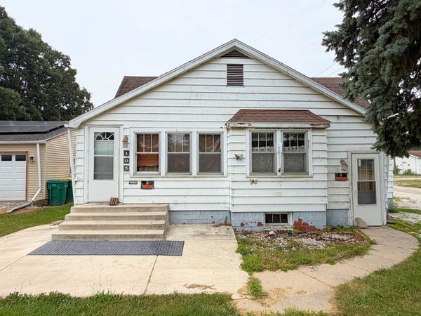 105 E 12th Street , Streator, IL 61364