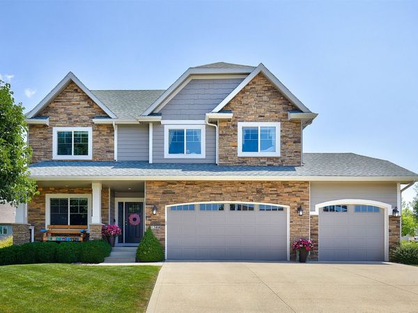 1388 S Sugar Creek Court , West Des Moines, IA 50266