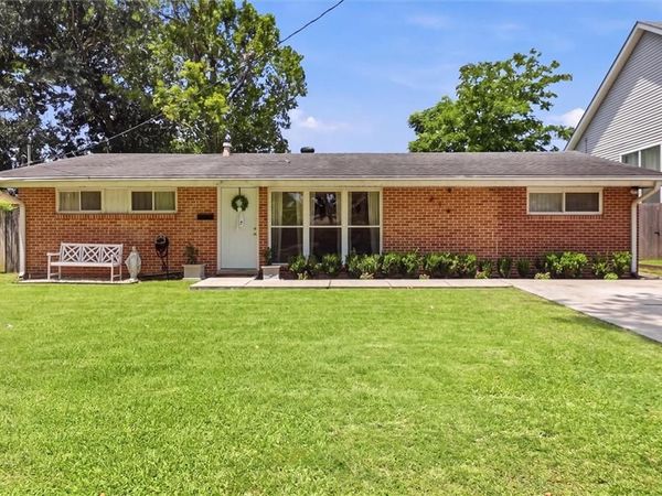258 CAROLYN Drive , Harahan, LA 70123