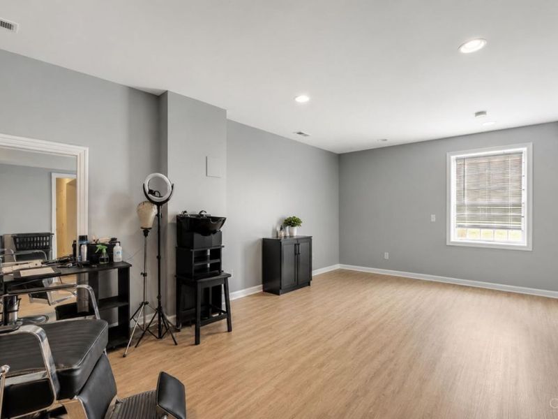 8925 Pippin Road, Colerain Township, OH 45251 Photo 18